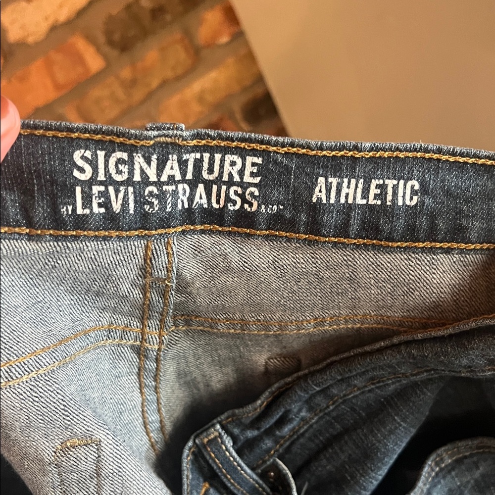 Jeans! - Picture 5 of 6